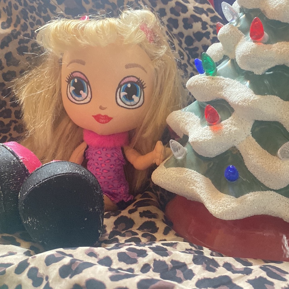 Vintage Cute Diva Starz 2000 Mattel soft Doll - Picture 2 of 9